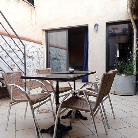 Maison De Charme Avec Patio Et Terrasse De Toit Estagel Kültér fotó