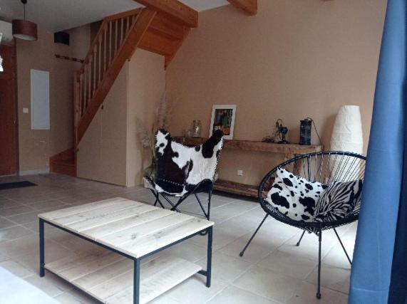 Maison De Charme Avec Patio Et Terrasse De Toit Estagel Kültér fotó